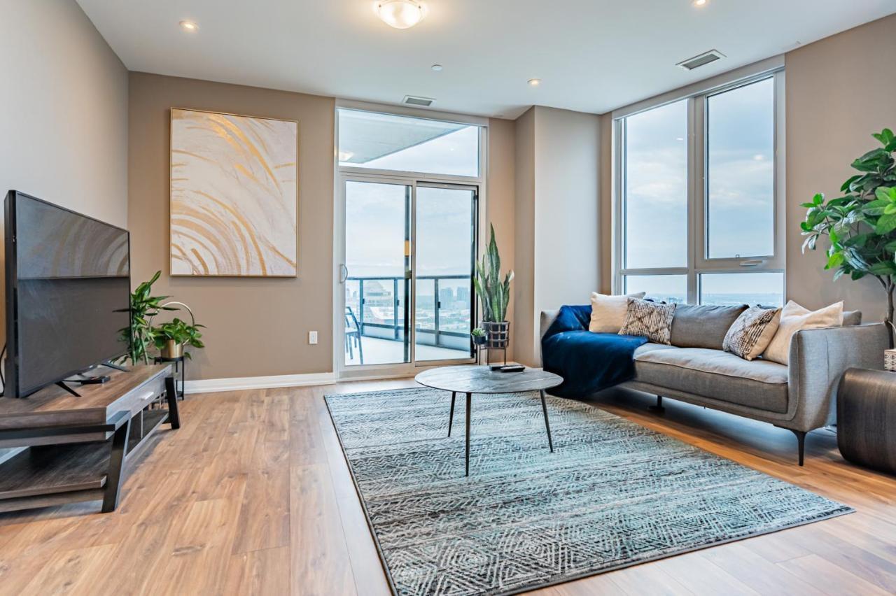 Amazing 3 Bed 4 Bath Penthouse With Roof Top Terrace Close To Airport Mississauga Exterior foto
